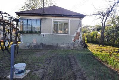 Teren de 1211 mp, în Sfârleanca - 4