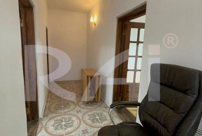 Vad comercial Piata Garii - casa 3 camere + curte - 6