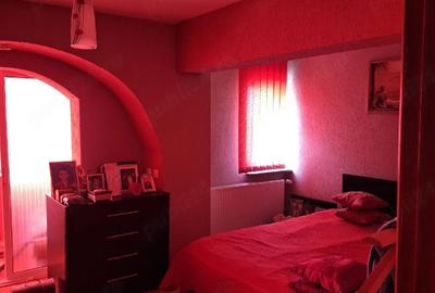Apartament cu 4 camere decomandat în Găvana - 8