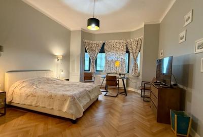 Apartament cu 5 camere semidecomandat, mobilat în Capitale - 5