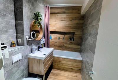 Apartament cu 3 camere decomandat în Central - 2