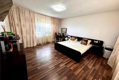 Casă cu 6 camere cu Canalizare în Mărășești - 2