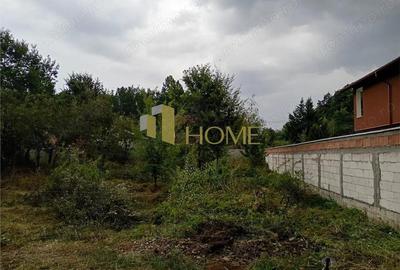 Teren de 572 mp, în Central