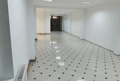 Spațiu comercial, de 96 mp, în Central - 2