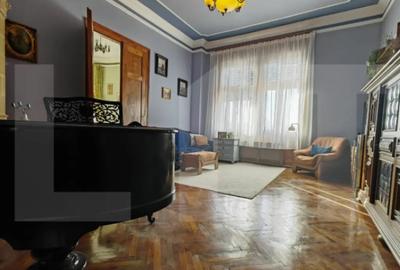 Apartament cu 3 camere decomandat, mobilat în Central