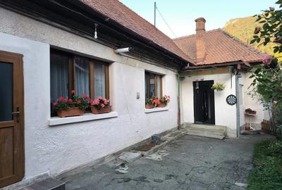 Casă cu 3 camere în Central - 3