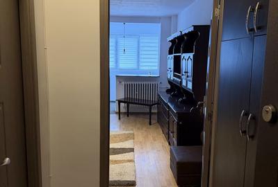 Garsonieră decomandată în Micro 3 - 8