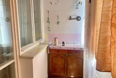 Apartament 3 camere Baba Novac- stradal - 14