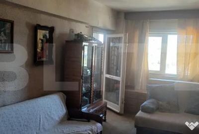 Apartament cu 3 camere decomandat în Turda