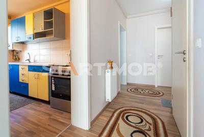 Apartament cu 2 camere decomandat, mobilat în Tractorul - 2