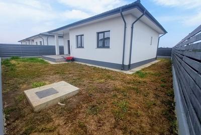 CASA INDIVIDUALA - 4 CAMERE, 333 MP TEREN,PARTER + POD, COMISION 0% - 5