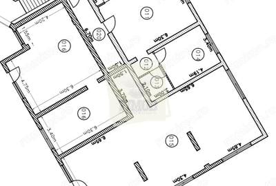 Spațiu comercial, de 60 mp, în Central - 4