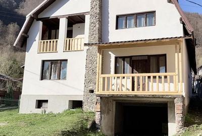 Casă cu 5 camere cu Teren 388 Mp în Malaia - 18