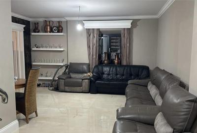 Casa cu 8 camere, 750 mp teren , Radauti - 12