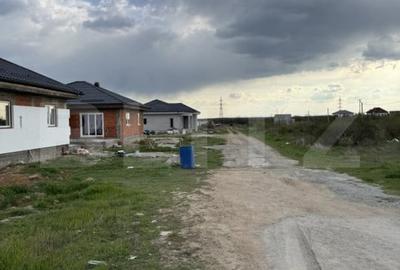 Casă individuală cu 4 camere cu Teren 390 Mp în Exterior Sud - 8