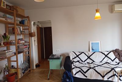 Apartament cu 2 camere semidecomandat, mobilat în Universitate - 1