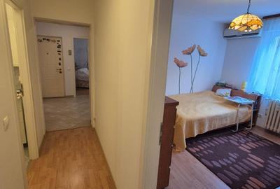 Apartament cu 3 camere decomandat în Titan - 3