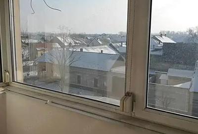 Apartament cu 4 camere decomandat în Nădlac - 13