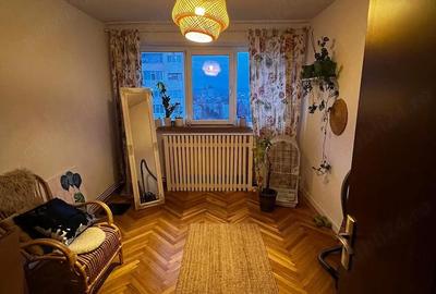 Apartament cu 3 camere decomandat, mobilat în Micro 14 - 6