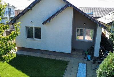 Casă cu 4 camere în Central - 2