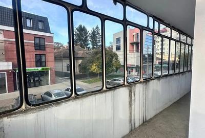 De vanzare apartament cu 3 camere si 2 bai, in zona ultracentrala, situat la etaj 1 - 4