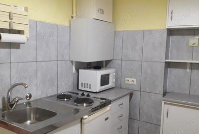 Inchiriez apartament cu 1 camera in Centru - 4