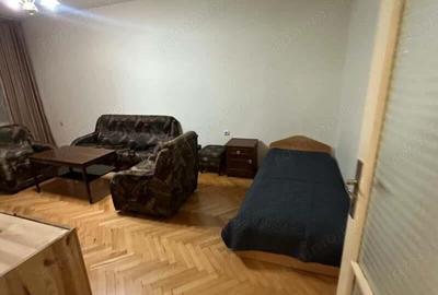Apartament cu 2 camere în Drumul Taberei