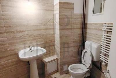 Apartament cu 3 camere decomandat în Semicentral - 7