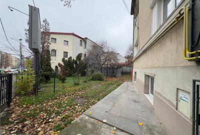 Spatiu comercial de la 75mp la 151mp si parcare, intersectie zona garii - 13