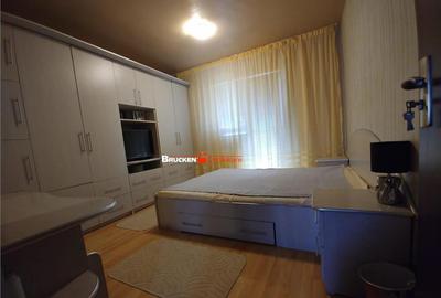 Apartament cu 4 camere de inchiriat - 7
