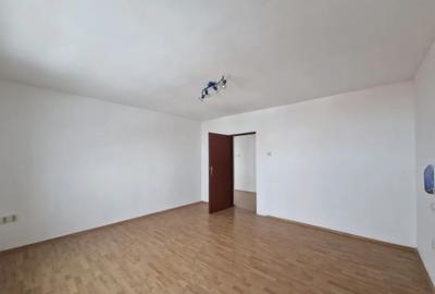 Casă cu 4 camere cu Teren 700 Mp în Recea - 4