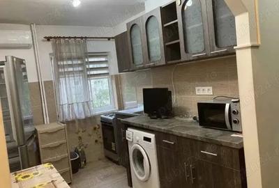 Inchiriez ap.2 camere in Nufarul - 1