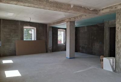 Spațiu comercial, de 105 mp, în Central - 1