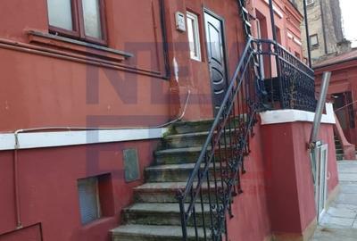 Apartament in vila de vanzare, zona Armeneasca - 2