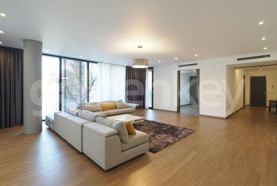 Apartament cu 5 camere semidecomandat, mobilat în Primăverii - 3
