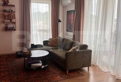 Apartament de vanzare, cu 2 camere, 69 mp, zona Livezeni
