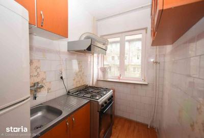 Apartament cu 3 camere semidecomandat în Calea București - 6