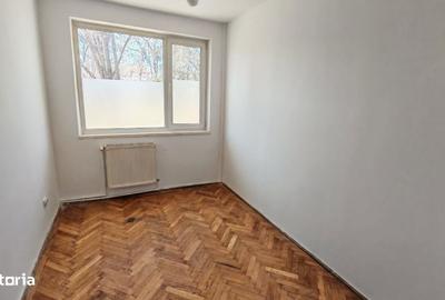 Apartament cu 3 camere în Piața Centrală - 3