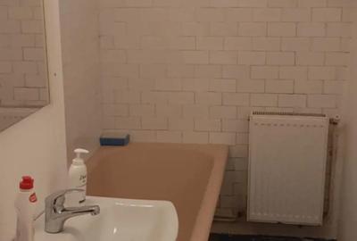 Garsonieră decomandată în Central - 4