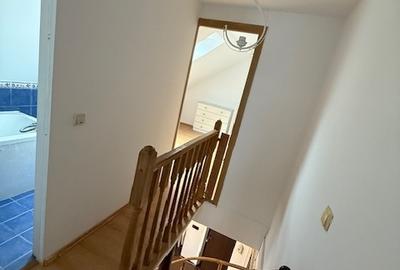 Apartament cu 3 camere decomandat în Berceni - 4