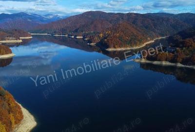 De vanzare teren deosebit, situat pe malul lacului Vidraru Transfagara?an. - 2