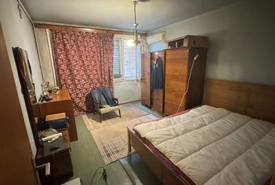 Pret Atractiv|Ap 4 Camere |Metrou Gorjului- 4 min| 4/4| De renovat - 2