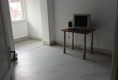 Vand apartament navodari - 2