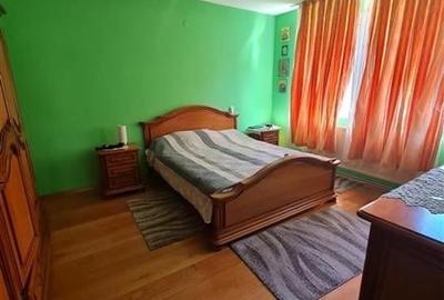 Casa, zona Tractorul - 8