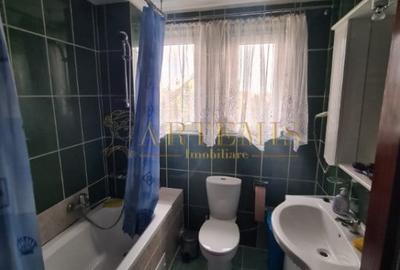 Casa individuala, decomandata, 5 camere, 362.5 mp., teren 600 mp., zona Centura. - 9