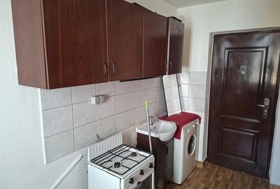 Garsonieră decomandată în Medicină