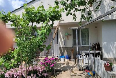 CASA CUMPANA BCA + CHIRPICI 160 MP UTILI | TOATE UTILITATILE | TEREN 490 MP | - 1