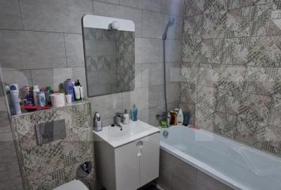 Apartament cu 3 camere, 66 mp, etajul 2, 2 bai, zona Calea M - 6