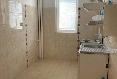 Agentia imobiliara VIGAFON vinde apartament 3 camere Nord-Cameliei Agentia imobiliara VIGAFON vinde apartament 3 camere Nord-Cameliei - 5