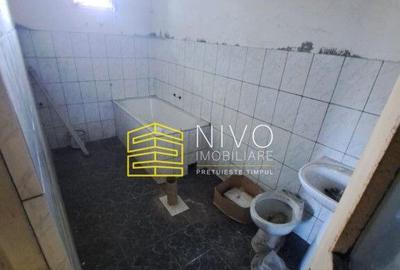 Casa singur in curte Mure? Mure?eni - 7